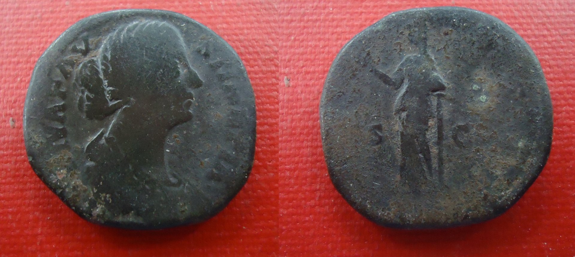 Faustina I as & Faustina II ses. May 2019 (1a).jpg