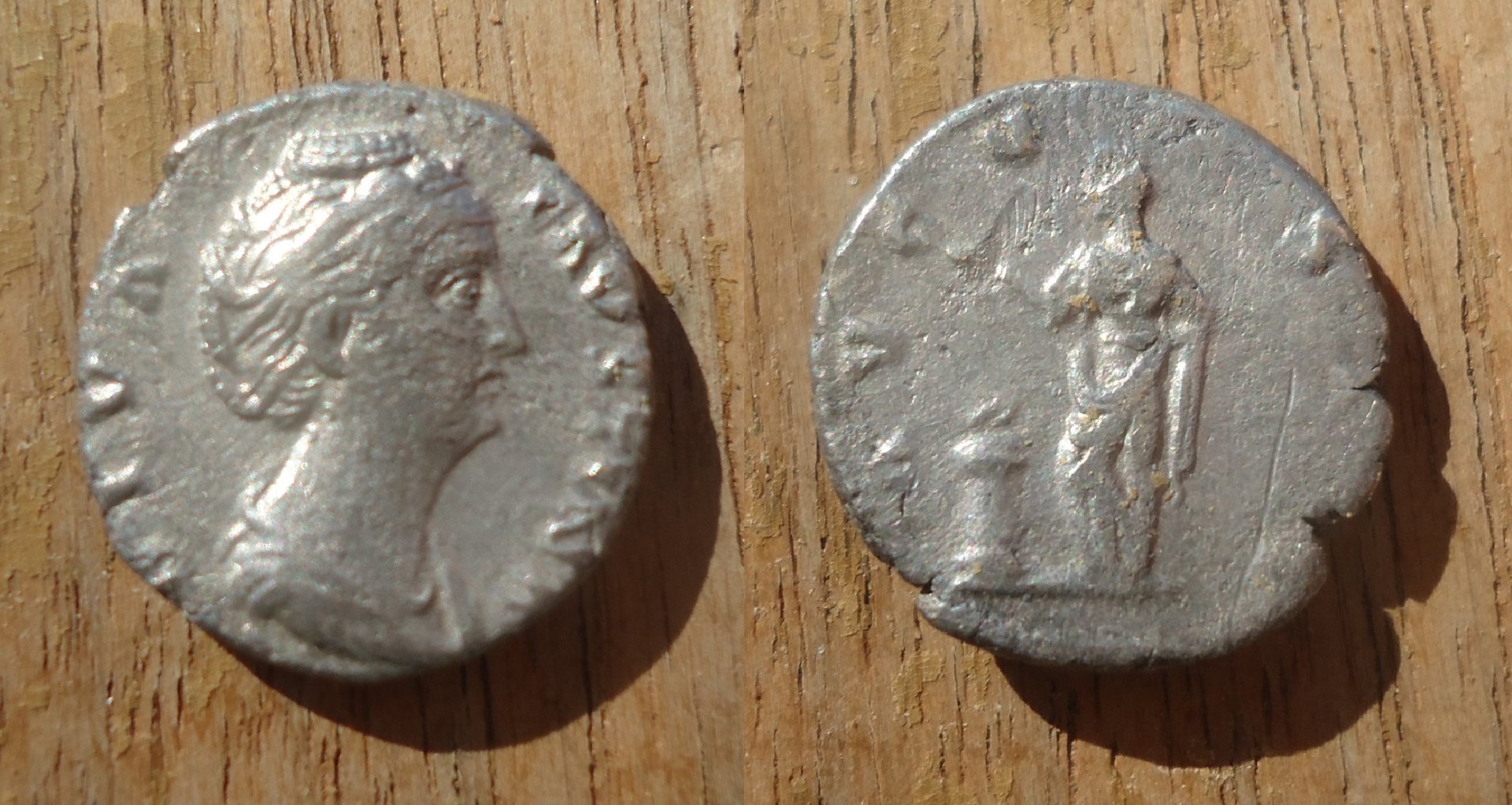 Faustina I - Den. Pietas Mar 2020 RIC 374 (0).jpg