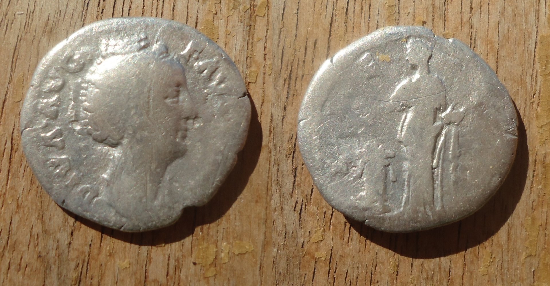 Faustina I - Den. Pietas Mar 2020 RIC 394a  (0).jpg