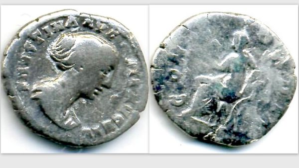 Faustina II 1_opt.jpg