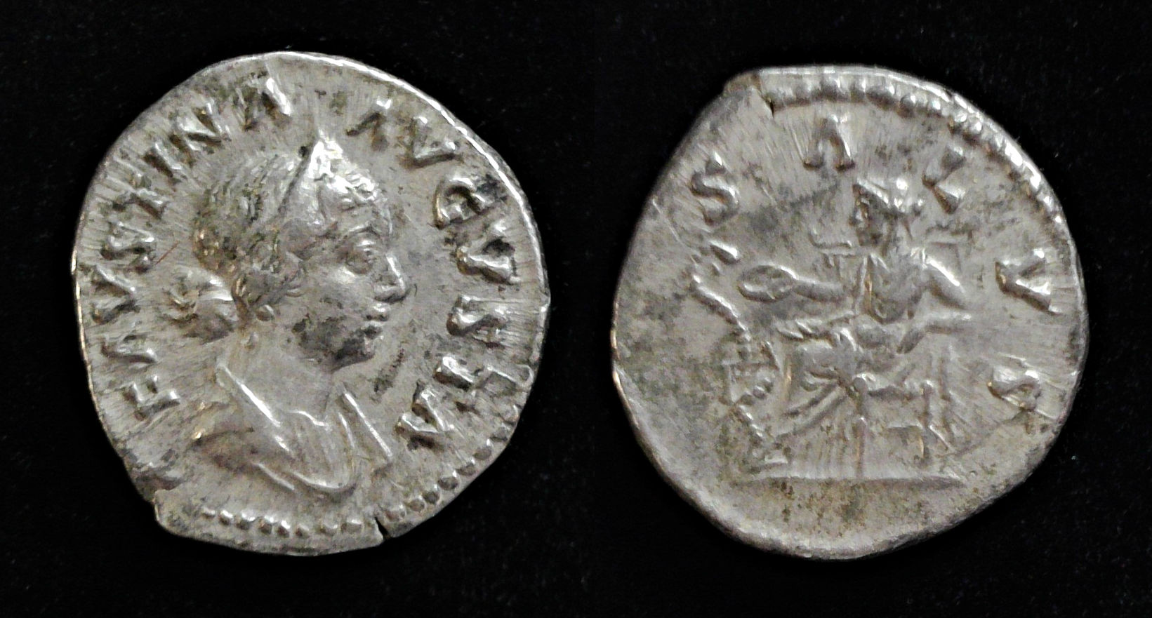 Faustina II Salus .jpg