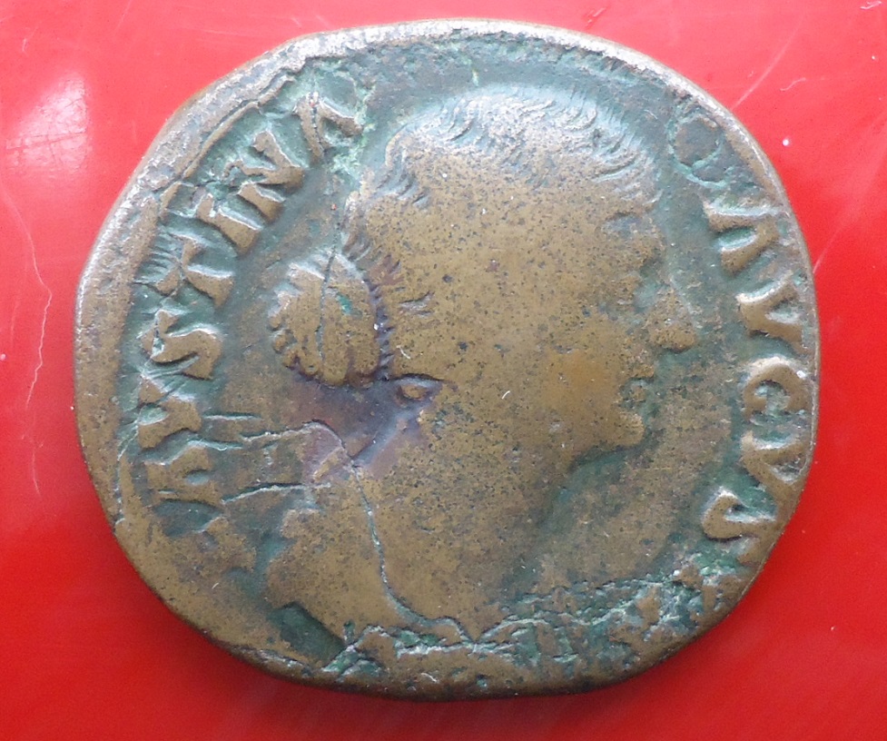 Faustina II Sestertius TEMPOR FELIC Jan 18 (2).JPG