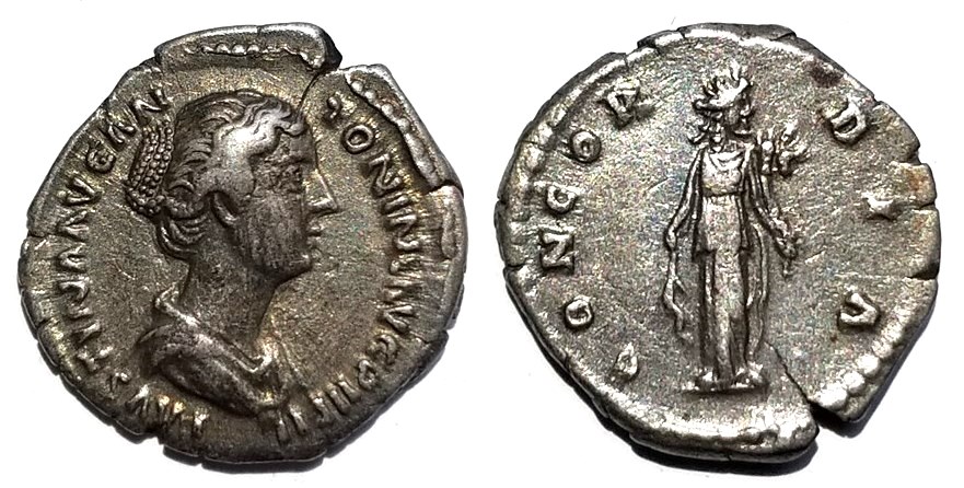 Faustina Jr CONCORDIA standing denarius 1078.jpg