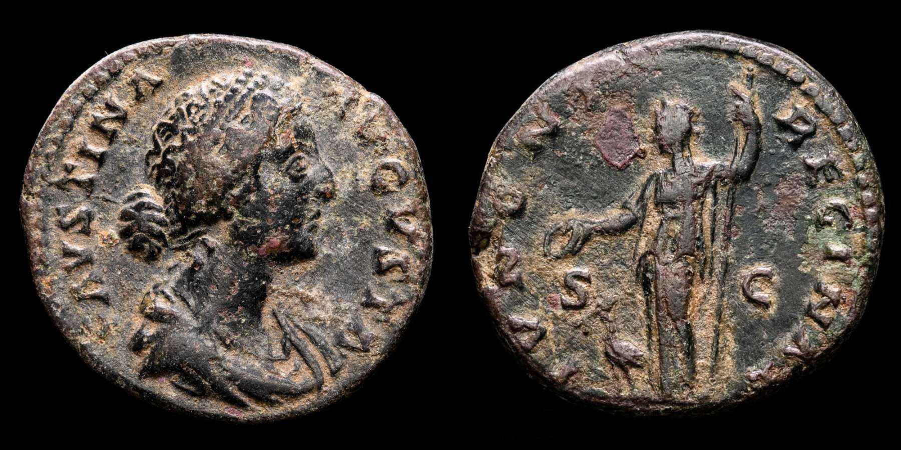 Faustina Jr IVNONI REGINAE S C standing MB Lvcernae.jpg