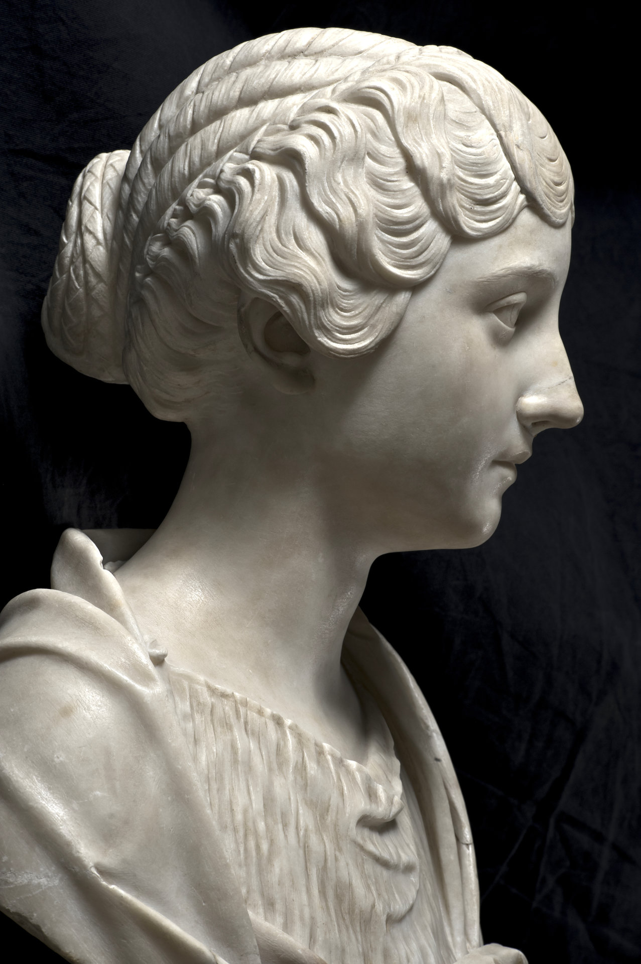 Faustina Jr statue Musei Capitolini di Roma.jpg