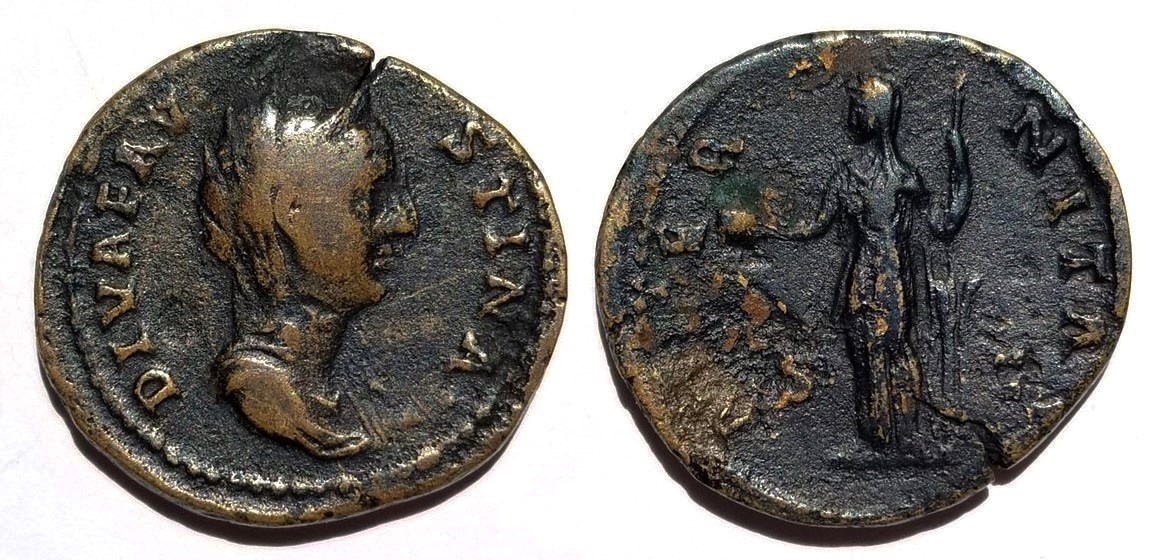 Faustina Sr AETERNITAS Fortuna dupondius veiled.jpg
