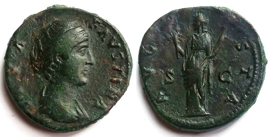 Faustina Sr AVGVSTA Ceres Sestertius 2.jpg