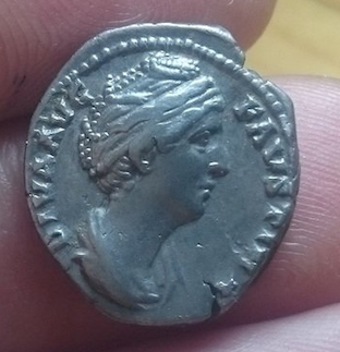 Faustina2.png