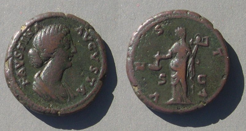 Faustina2VESTAas800.jpg