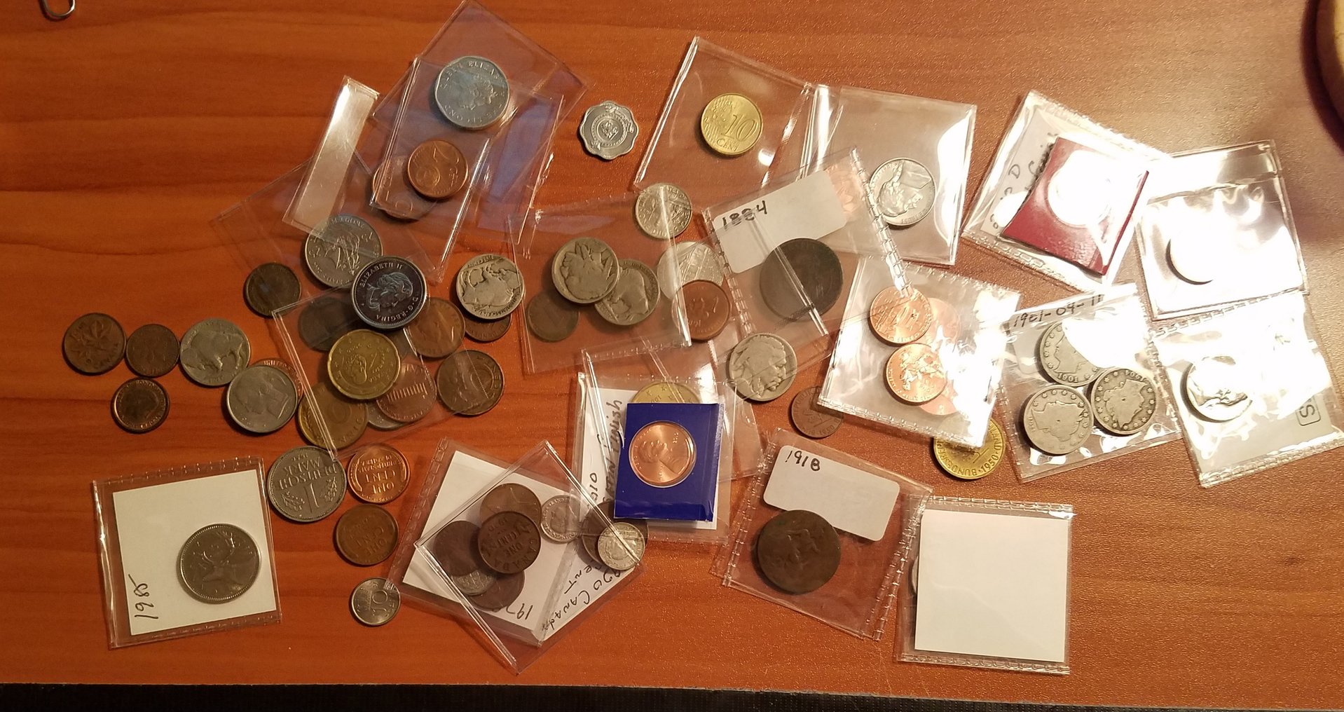 Feb 2019 giveaway- dwhiz.jpg