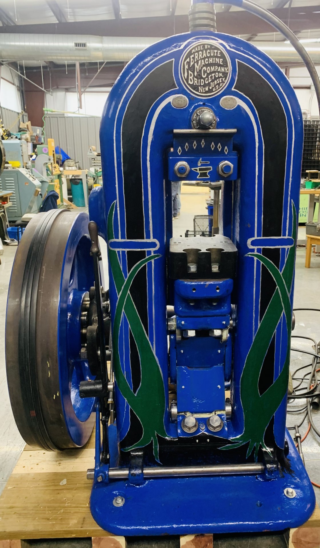 Ferracute-E-52a.JPG