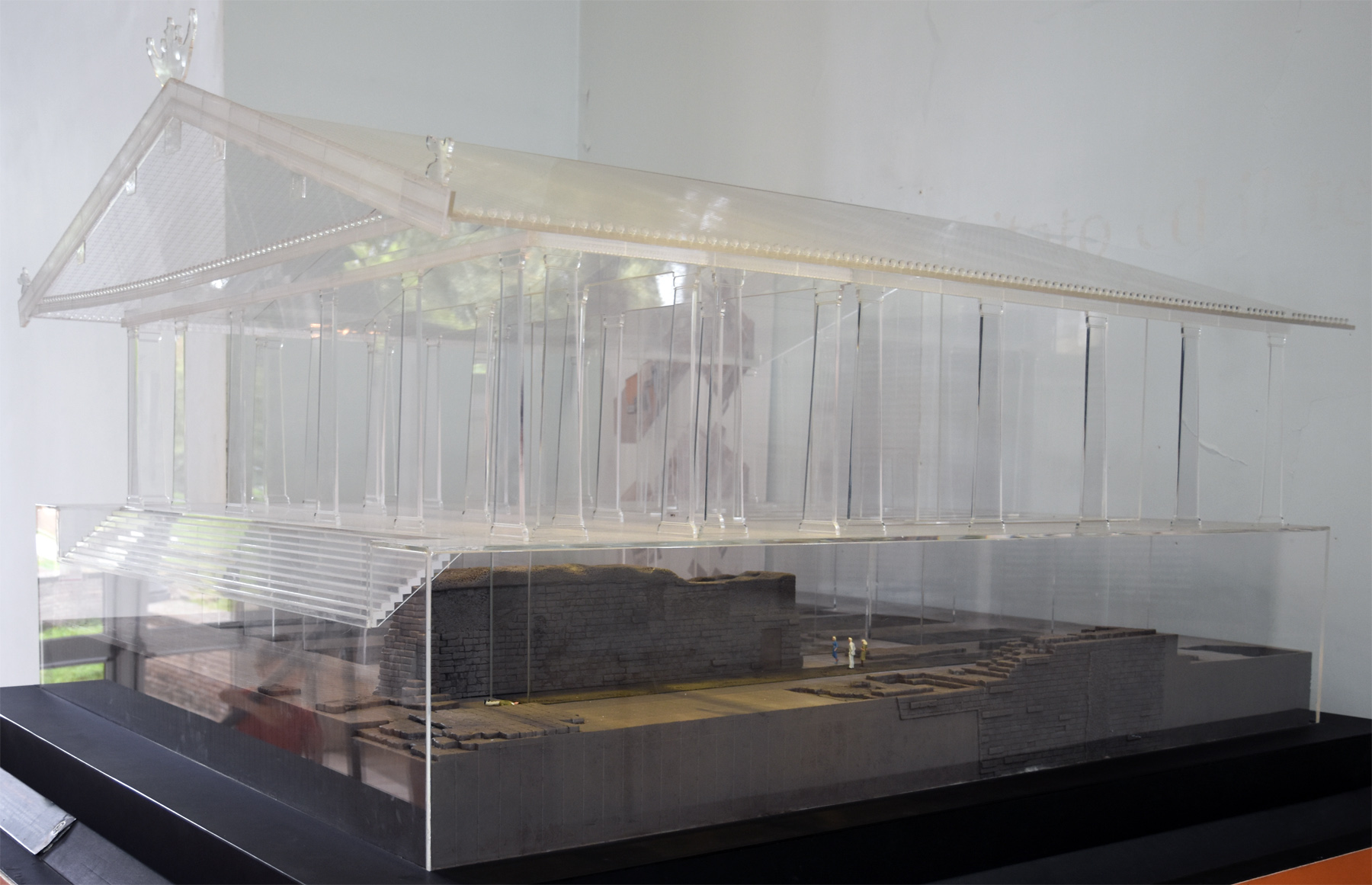 Fig3_Jup_OMC_Glass.jpg