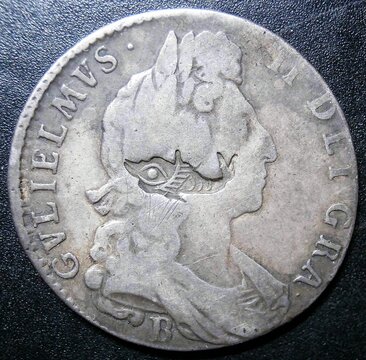 Fish-1697 Half Crown.jpg