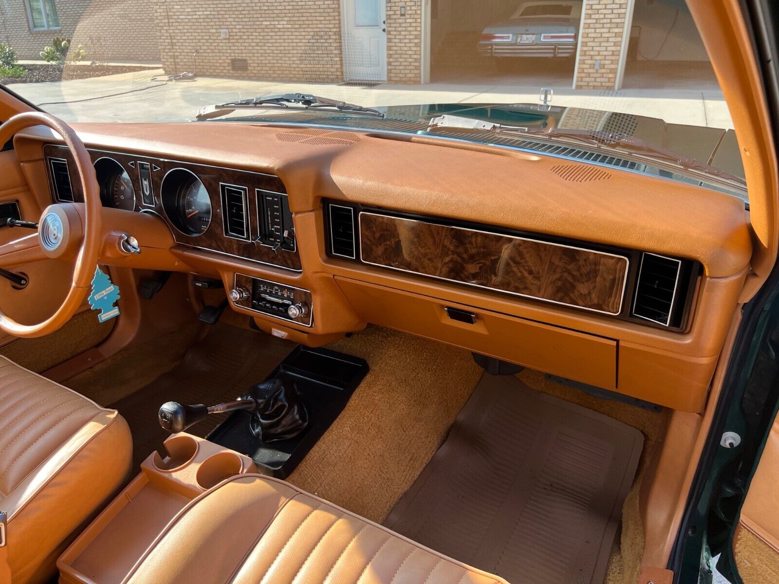Ford_Fairmont.jpg