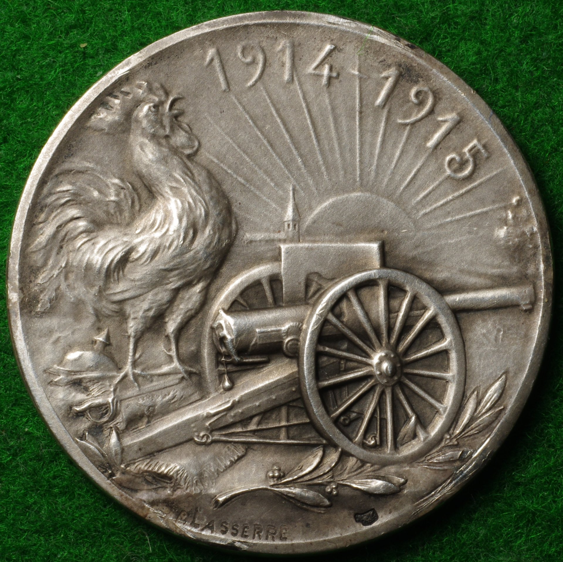 French WW1 Medal 2.JPG