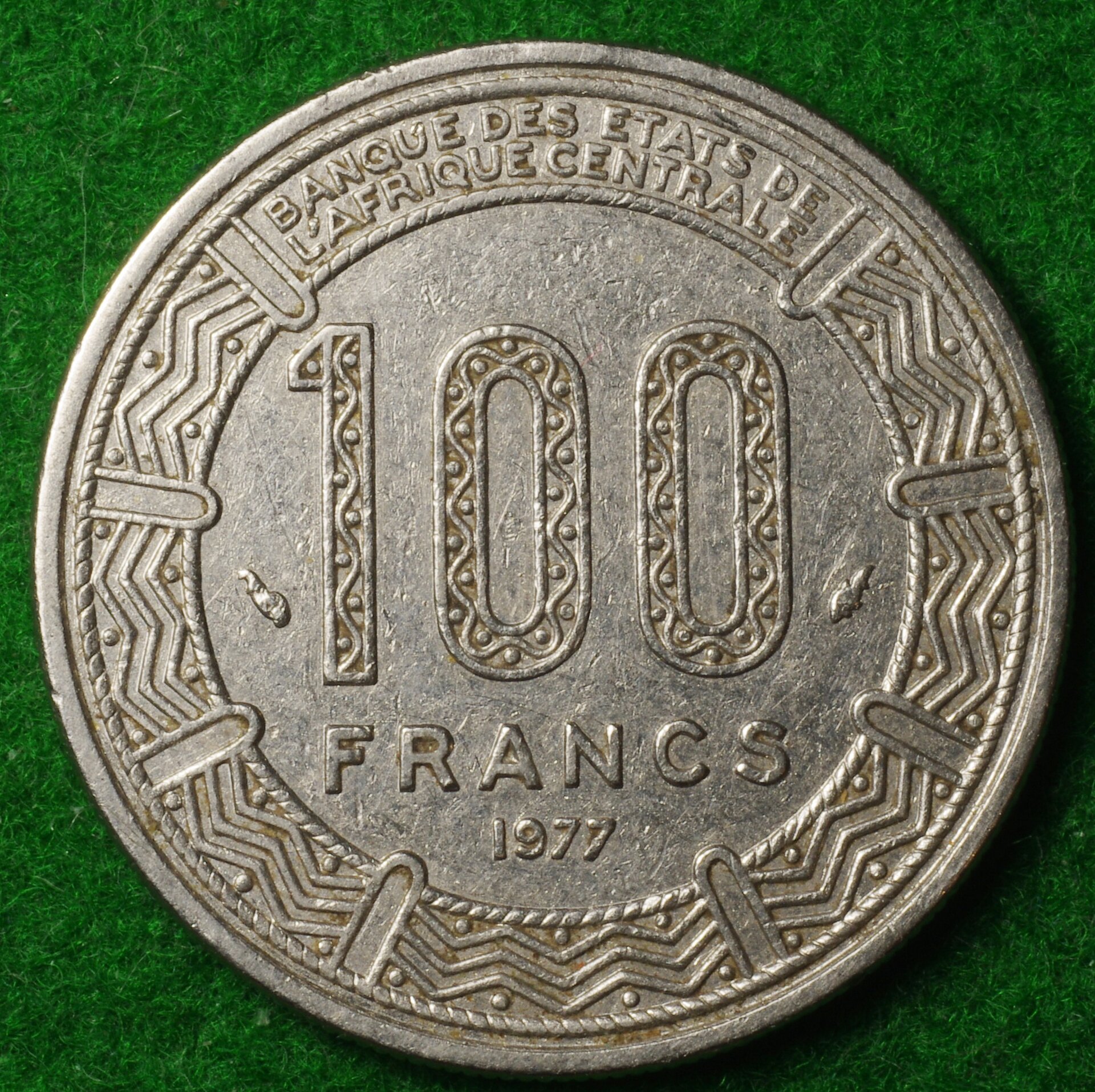 Gabon 100F 1977 1.JPG