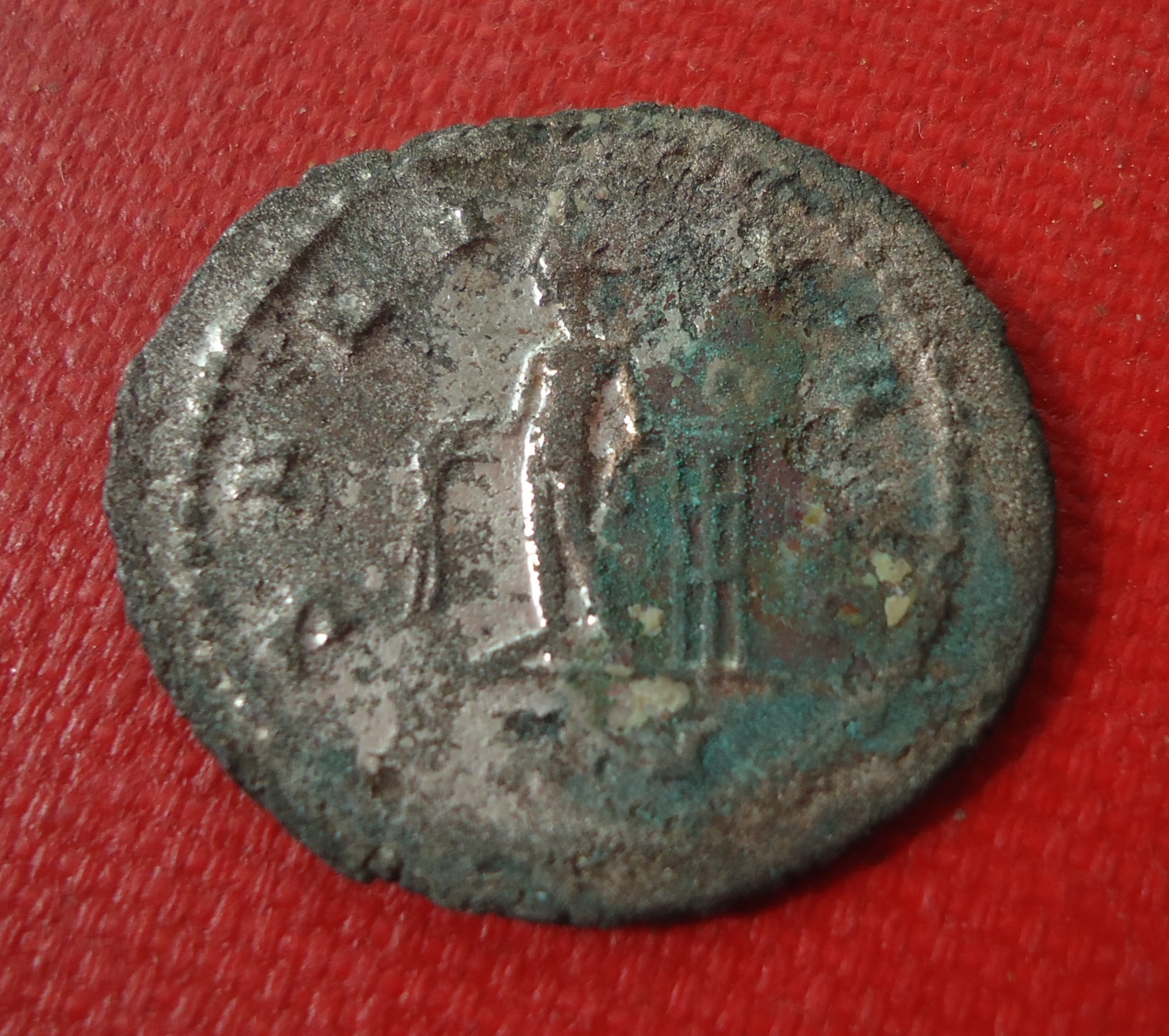 Gallienus Ant. Apollo May 2019  (0x).jpg