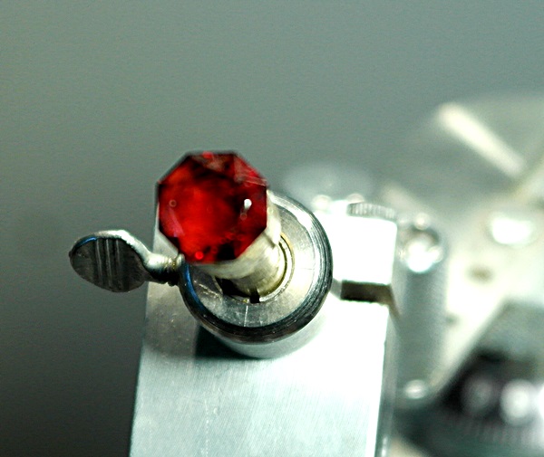 garnet2c_zpspgaui5hp.JPG
