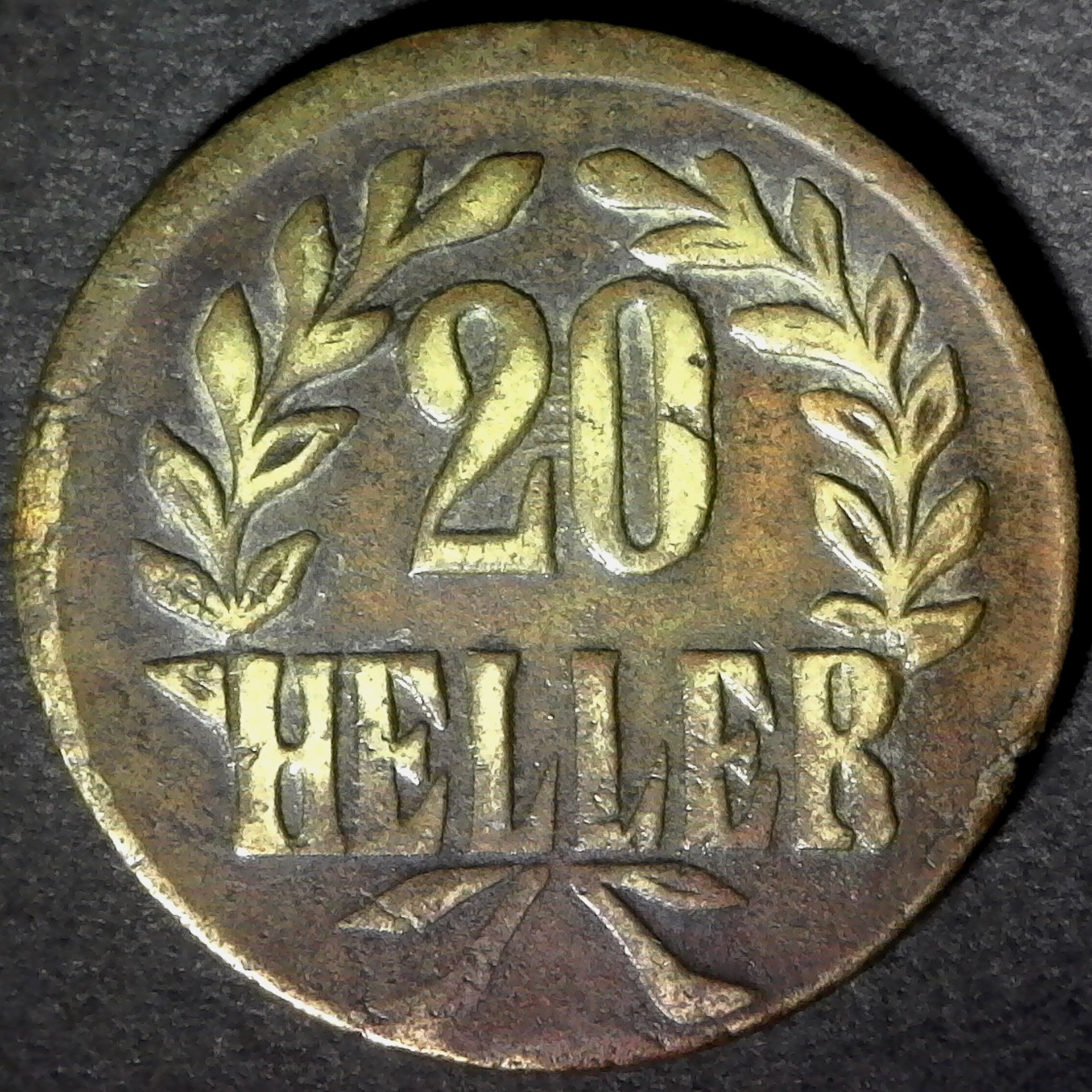 German East Africa 20 Heller 1916 obv.jpg
