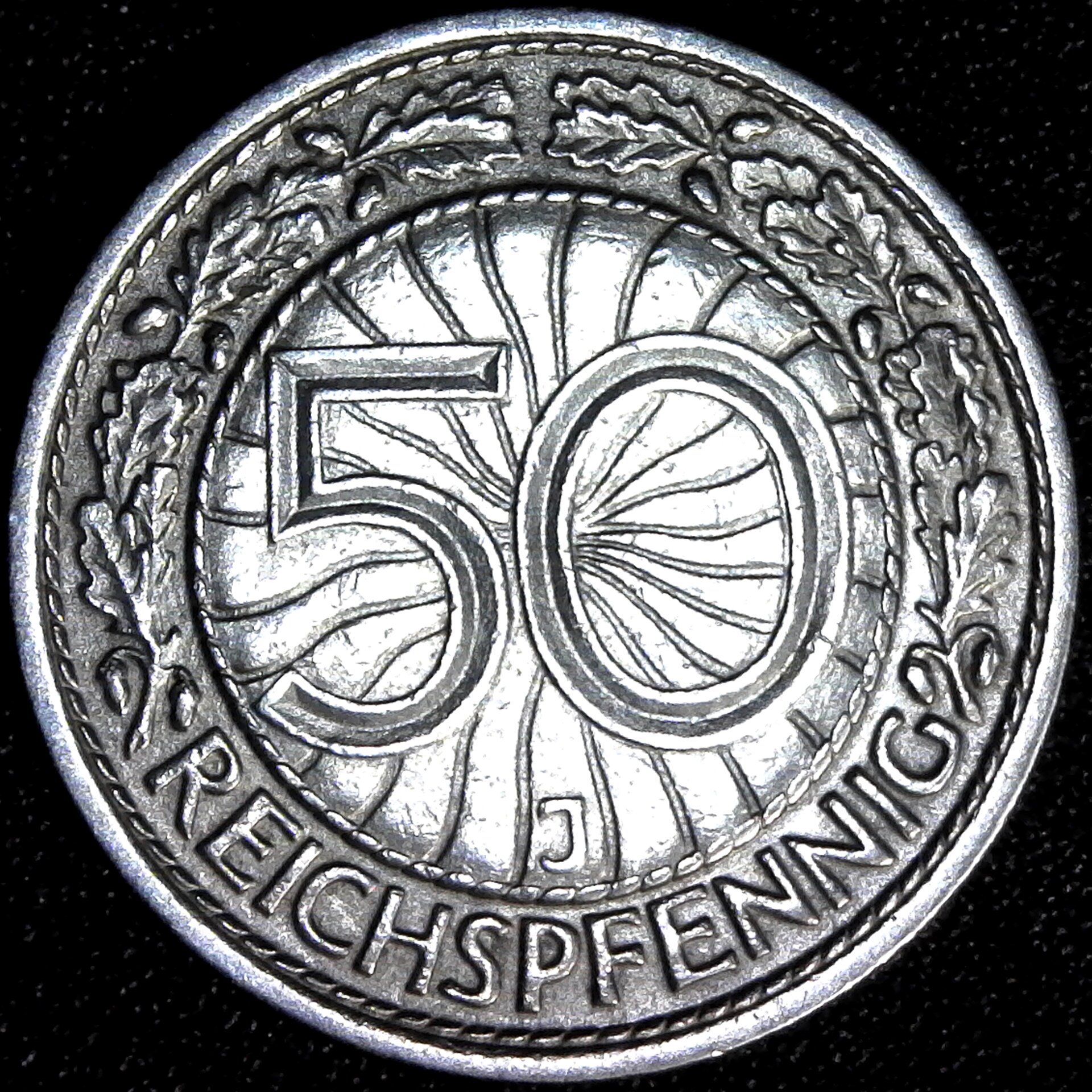 Germany 50 Reichspfennig 1927 J rev.jpg