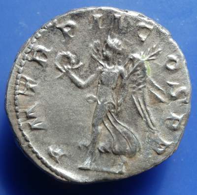 Gordian III 10 REV.jpg