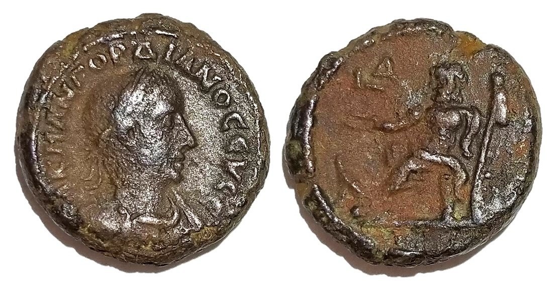 Gordian III Alexandria Zeus seated tet Clain Stefanelli.jpg