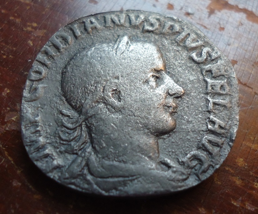 Gordian III pendant naked (5).JPG