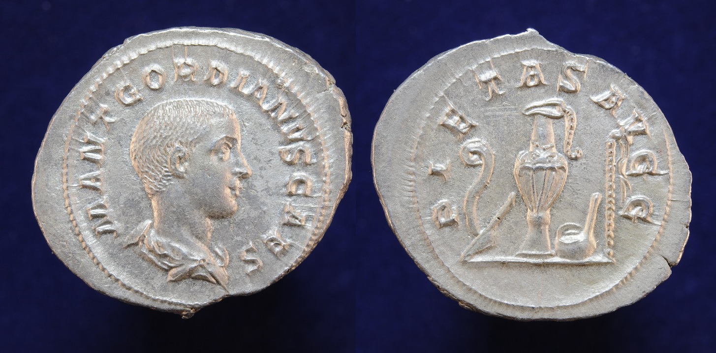 gordian3.JPG