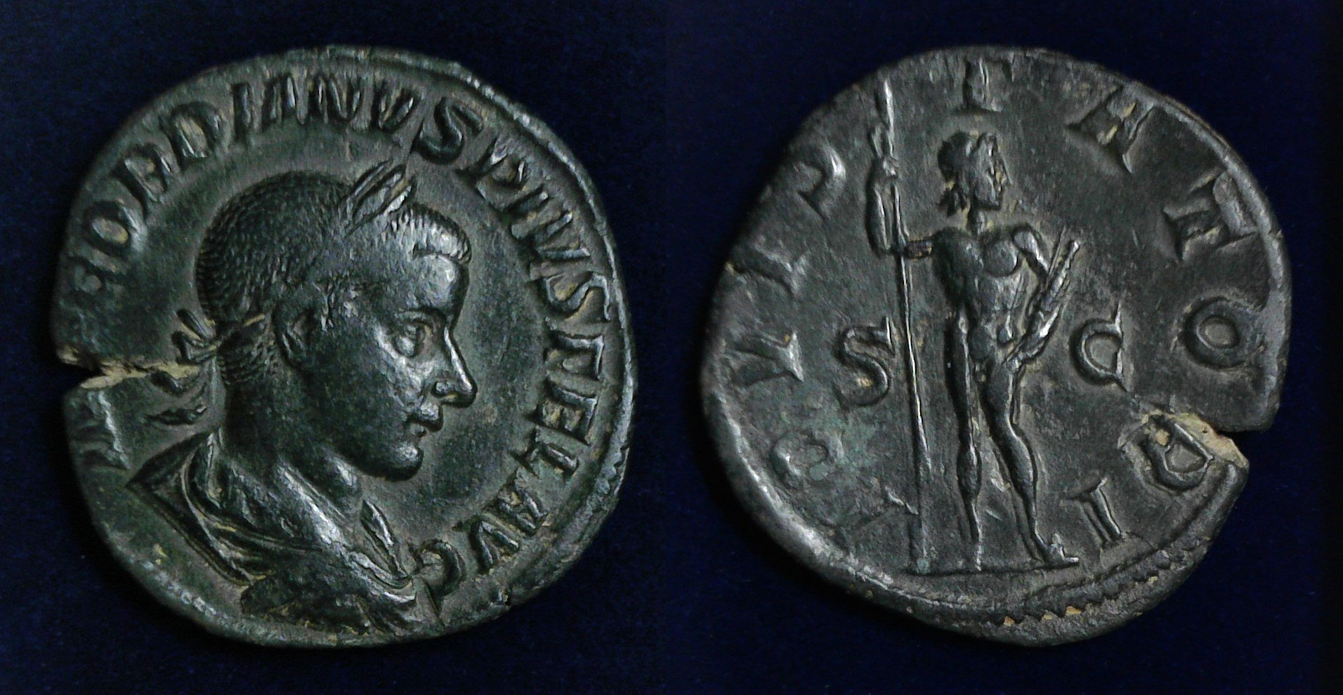 Gordianus Sestertius.jpg