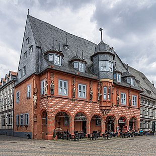 Goslar_asv2022-06_img06_Kaiserworth.jpg