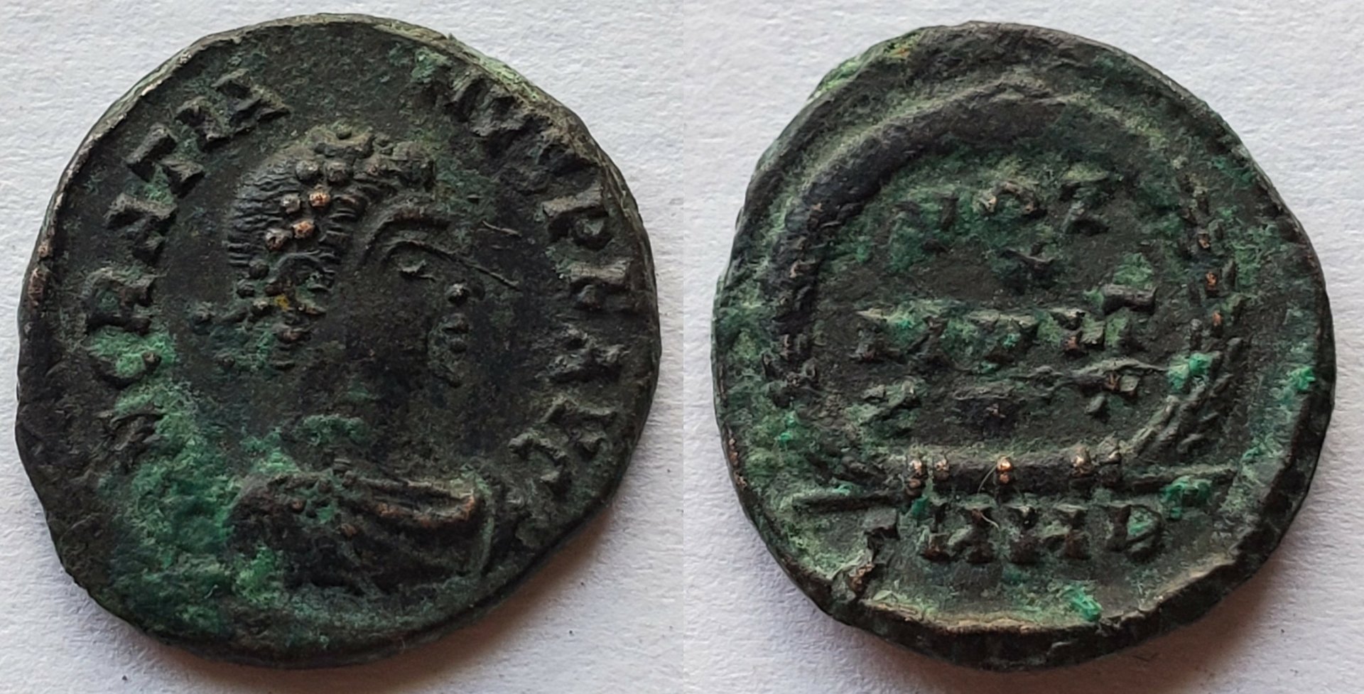 Gratian AE4 VOT X MVLT XX Heraclea.jpg