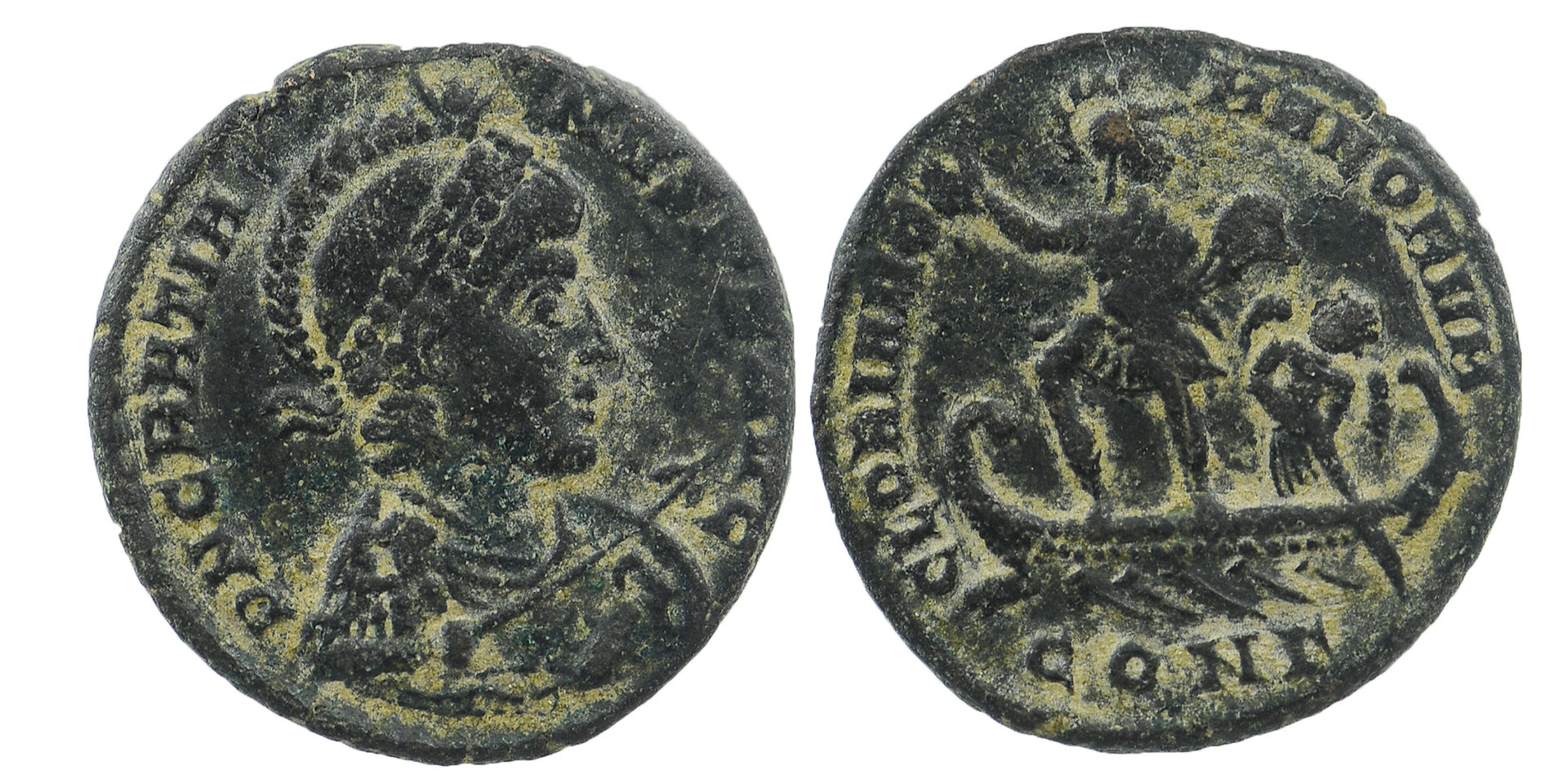 Gratian GLORIA ROMANORVM maiorina Constantinople.jpg