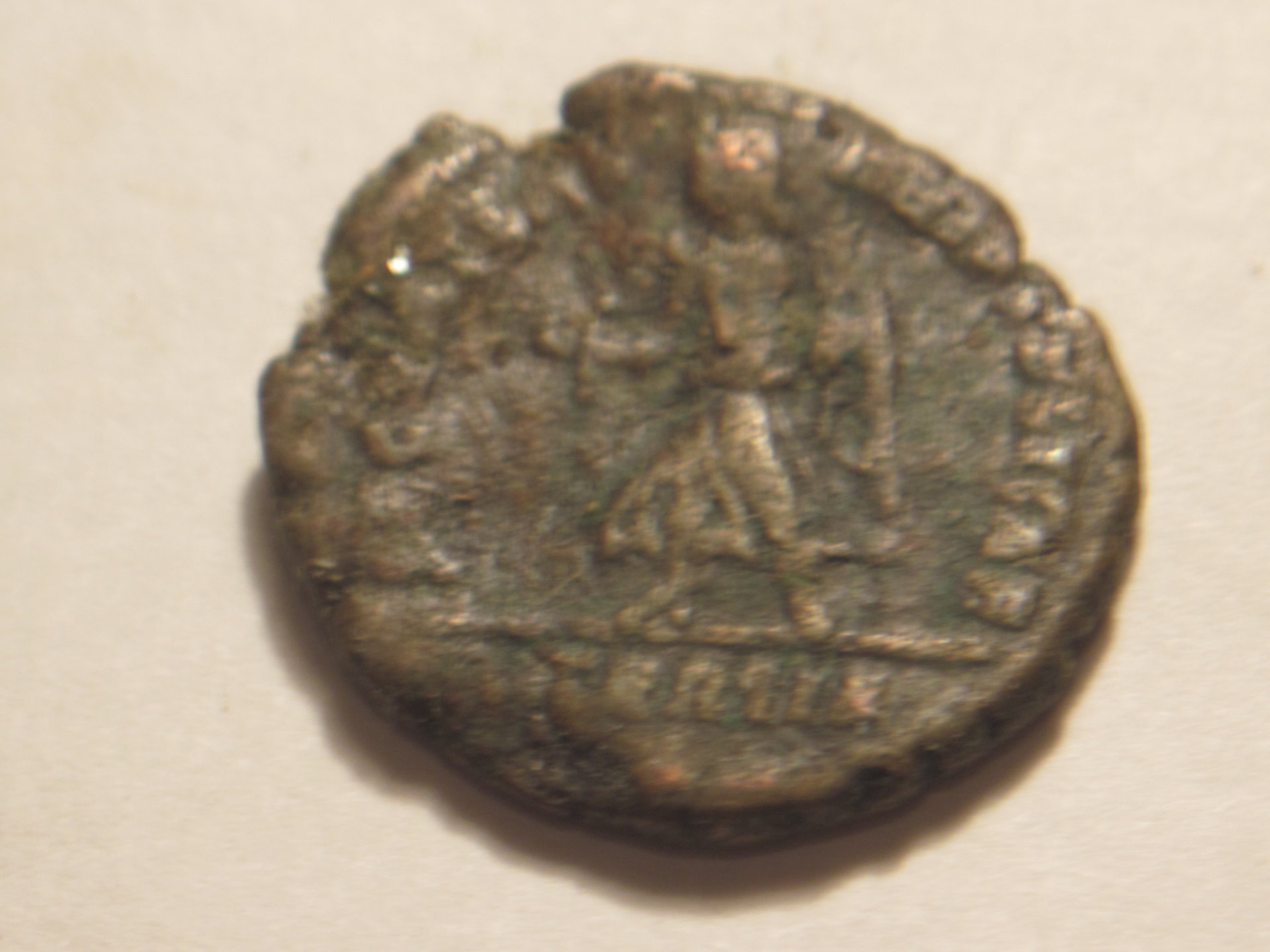 Gratian           manfaced bull coin 003.JPG