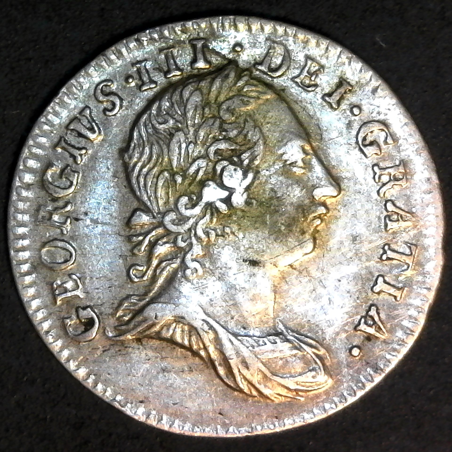 Great Britain 3 Pence 1762 obv.jpg