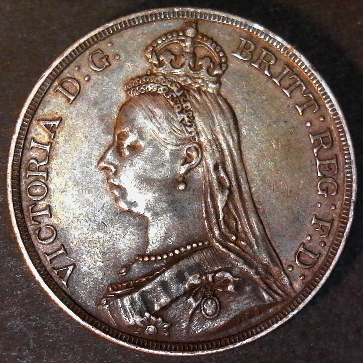 Great Britain Crown 1887 obverse.jpg