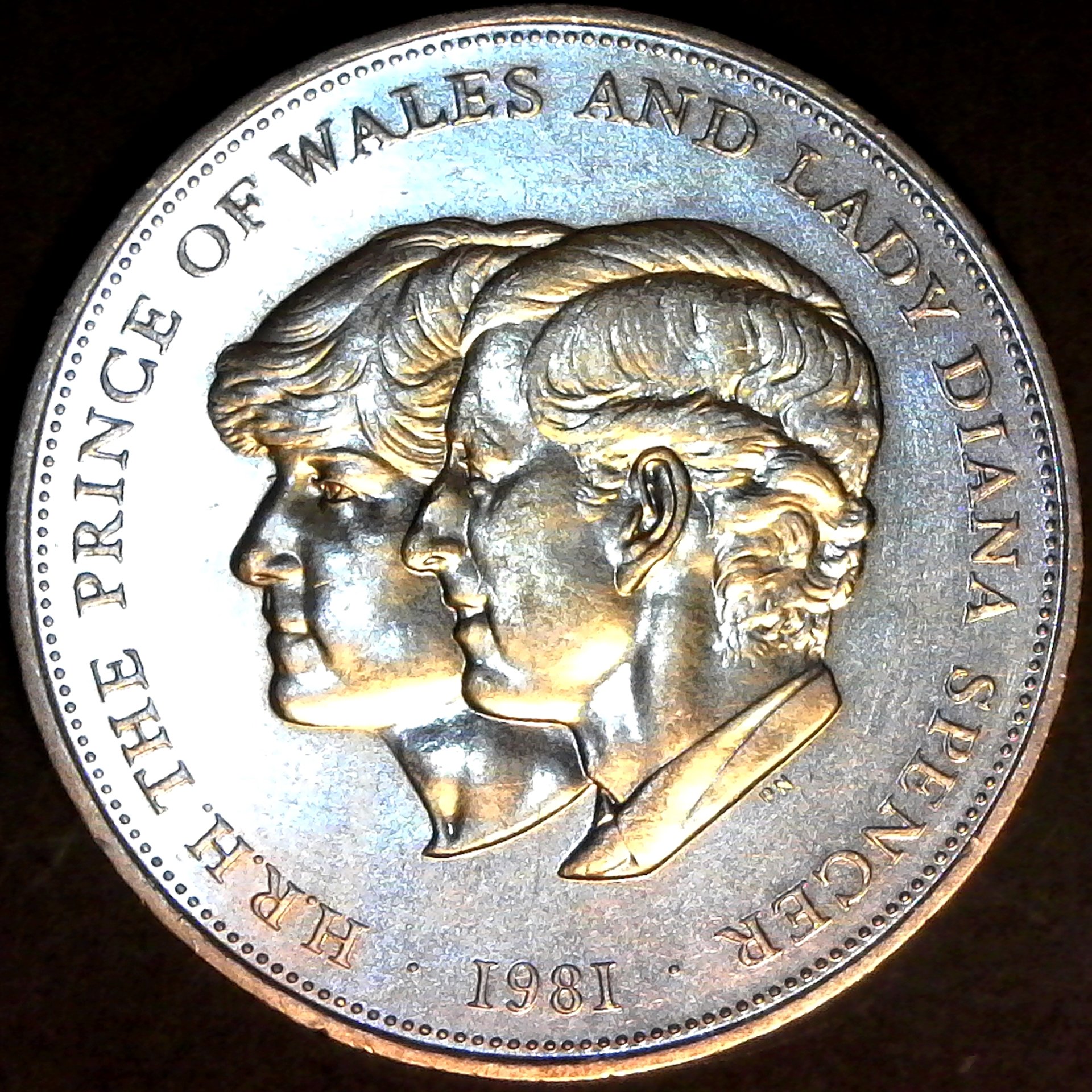 Great Britain Crown 25 Pence 1981 rev.jpg