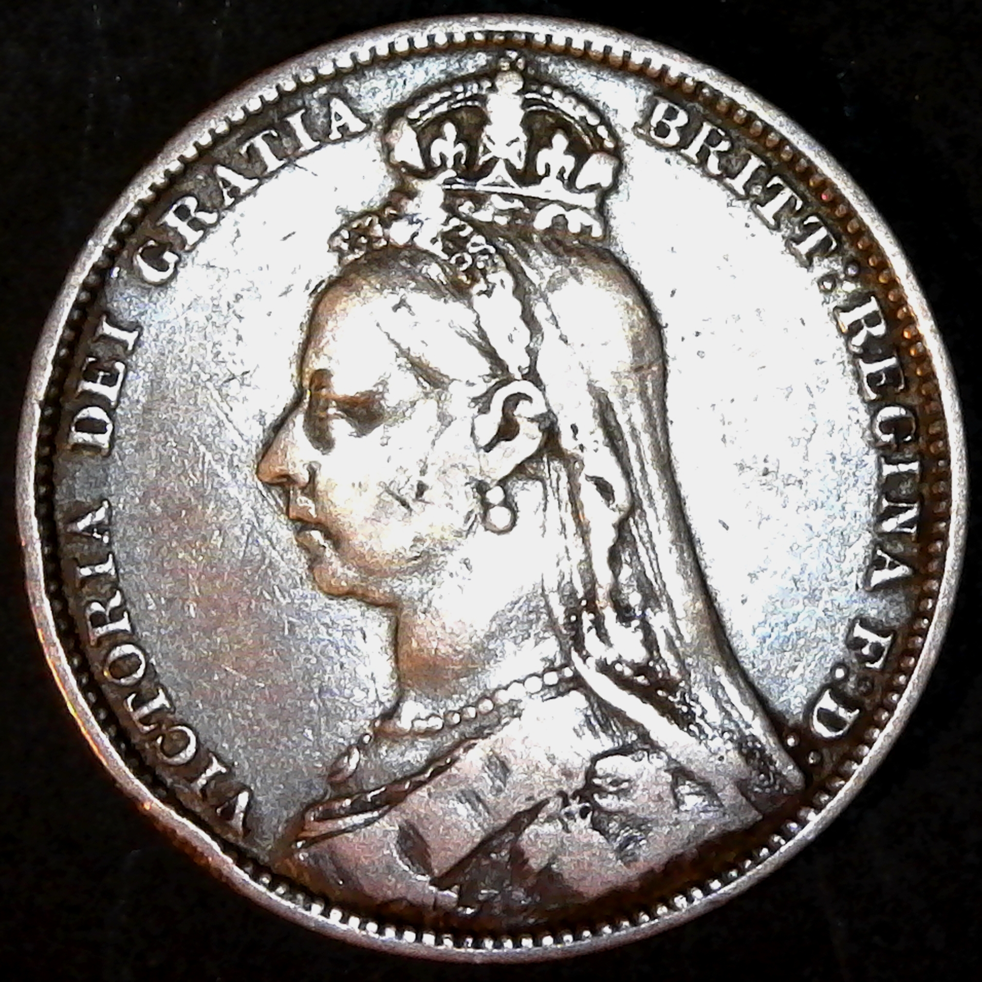 Great Britain Shilling 1889 obv.jpg