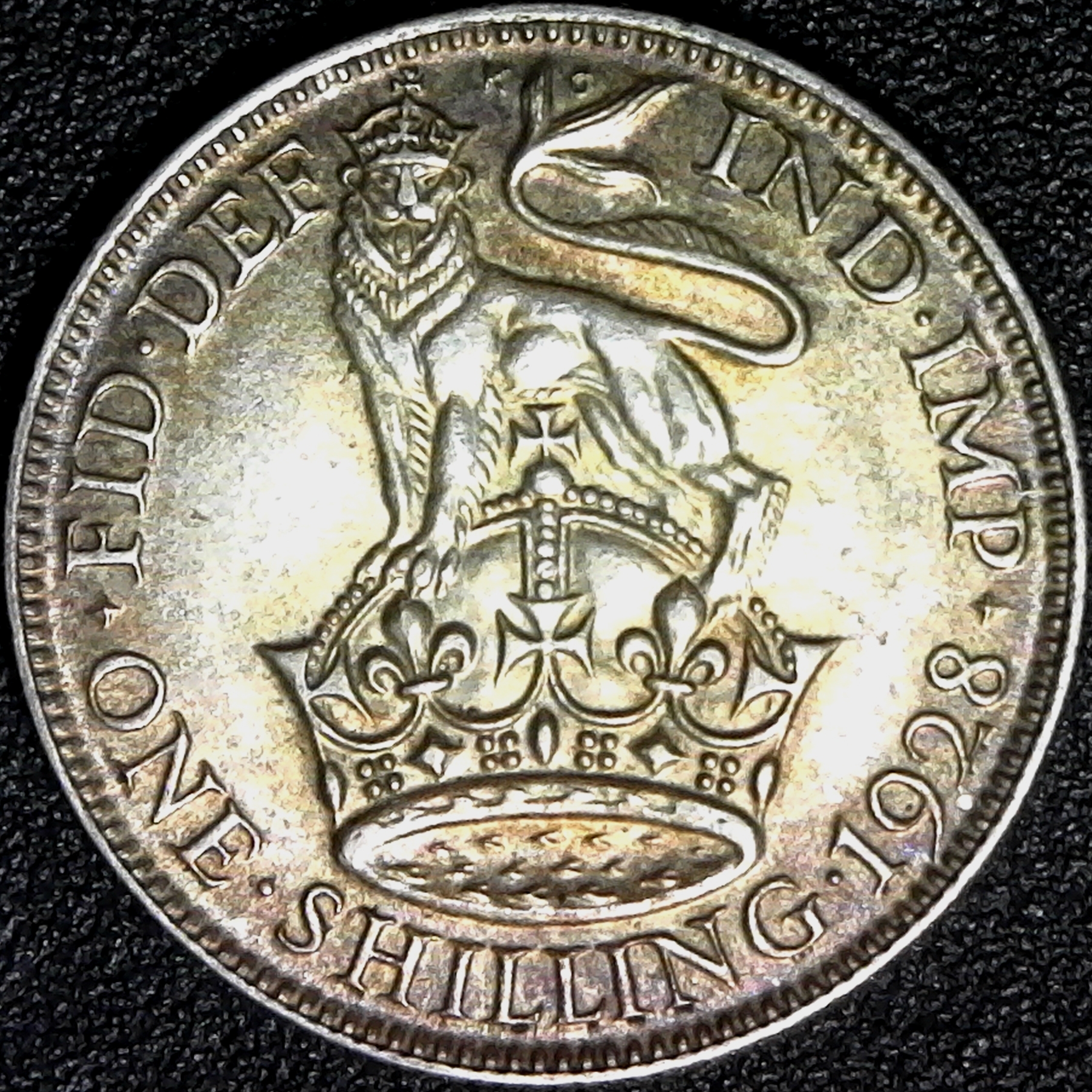 Great Britain Shilling 1928 rev A.jpg