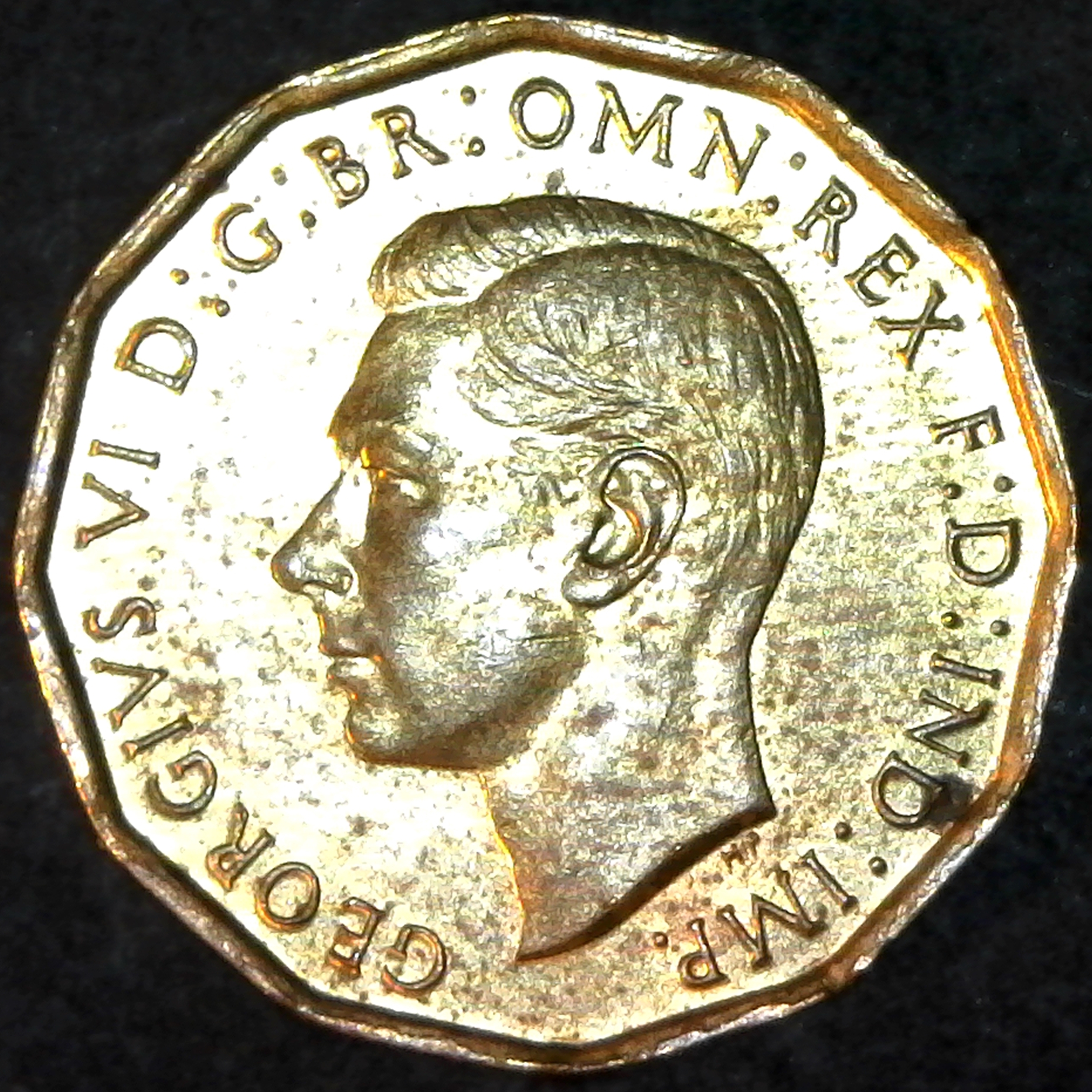 Great Britain Three Pence 1943 obv.jpg