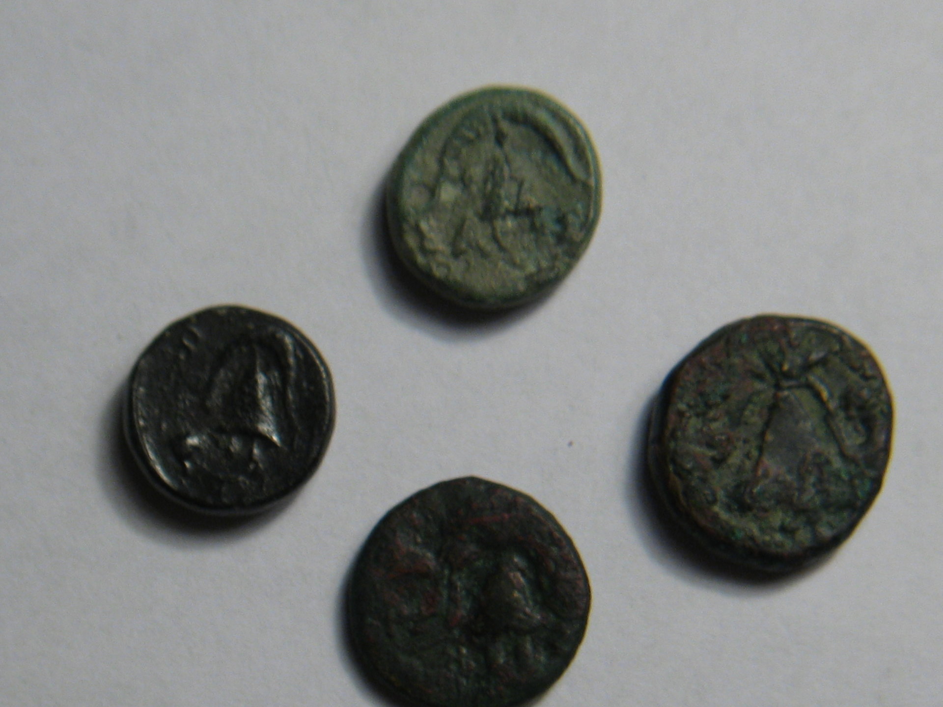 Greek bronze shields 003.JPG