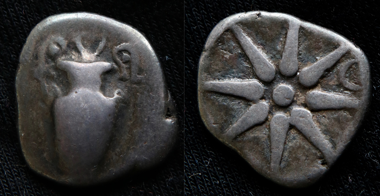 Griechen – Korkyra, Korkyra, Hemidrachme, Amphore und Stern.png