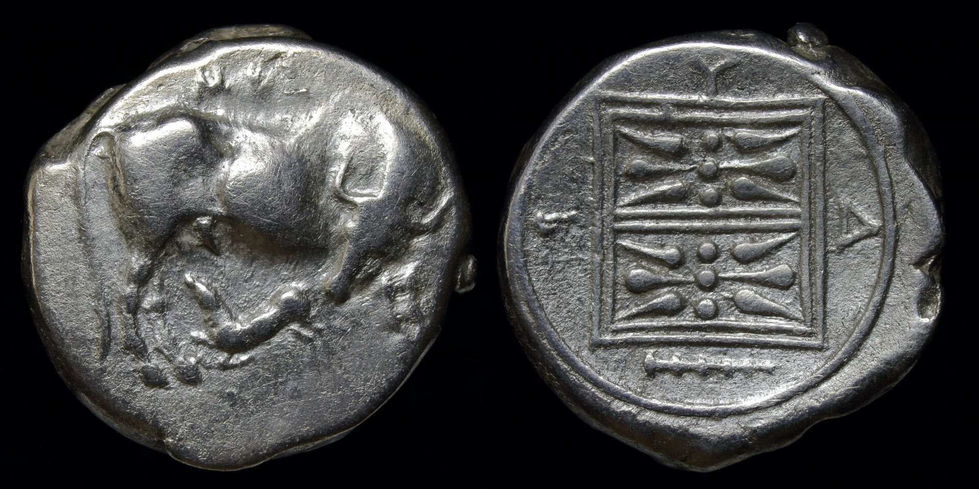 Griechenland – Illyrien, Dyrrhachion, stater, Kuh.jpg