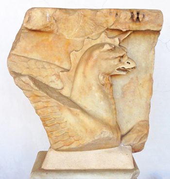 Griffin350Frieze2_edited-3.jpg