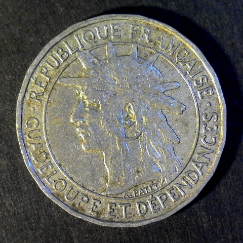 Guadeloupe 1 Franc obverse 1921 40pct.jpg