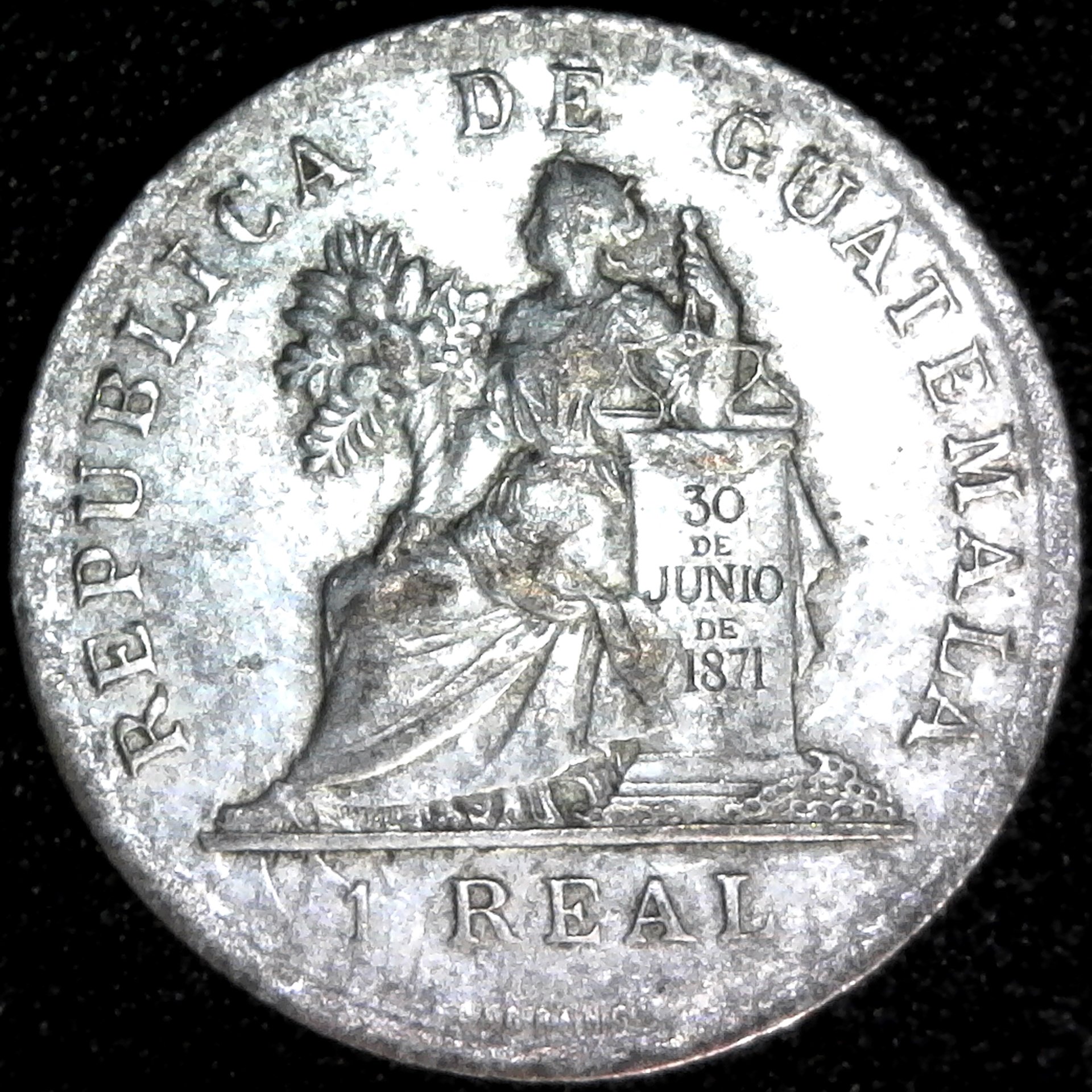 Guatemala Real 1900 obv.jpg