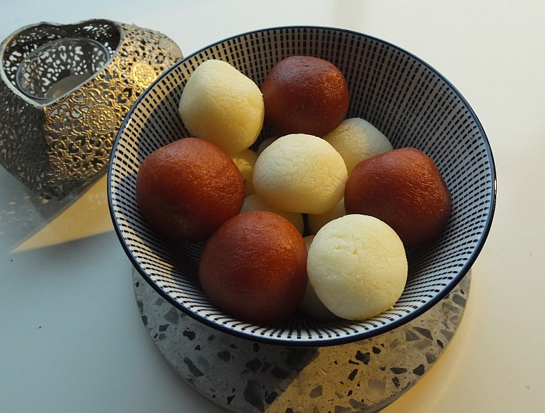 GulabJamun.jpg
