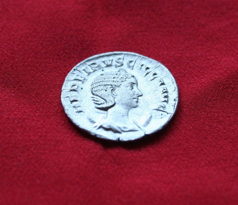 h estrucilla obverse.JPG