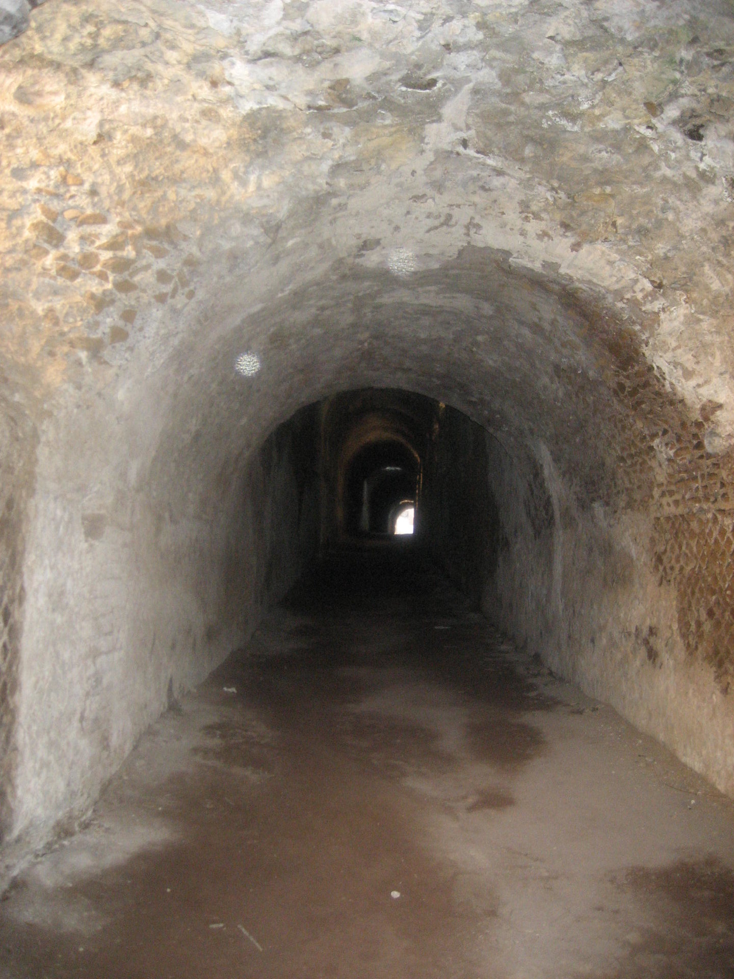 H. Villa 19.JPG