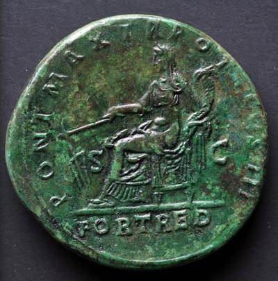 Hadrian%20revers%20vor%20Azeton.jpg