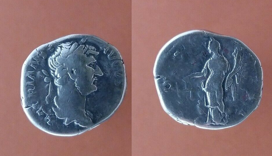 Hadrian aequitas.png